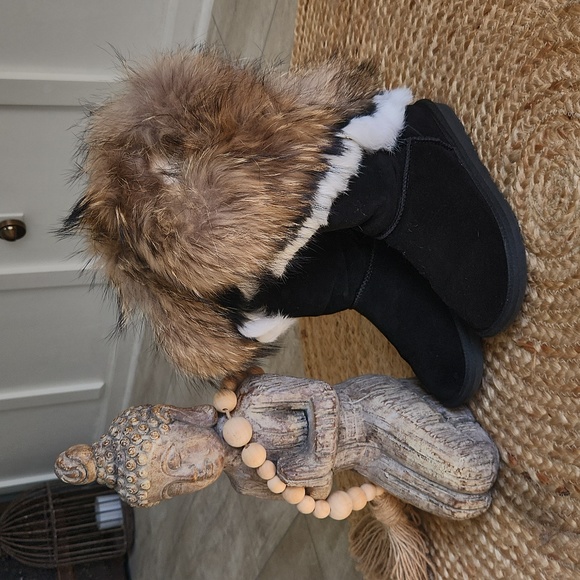 Aphnus Fur Muk boots sz 8.5M - Picture 2 of 6